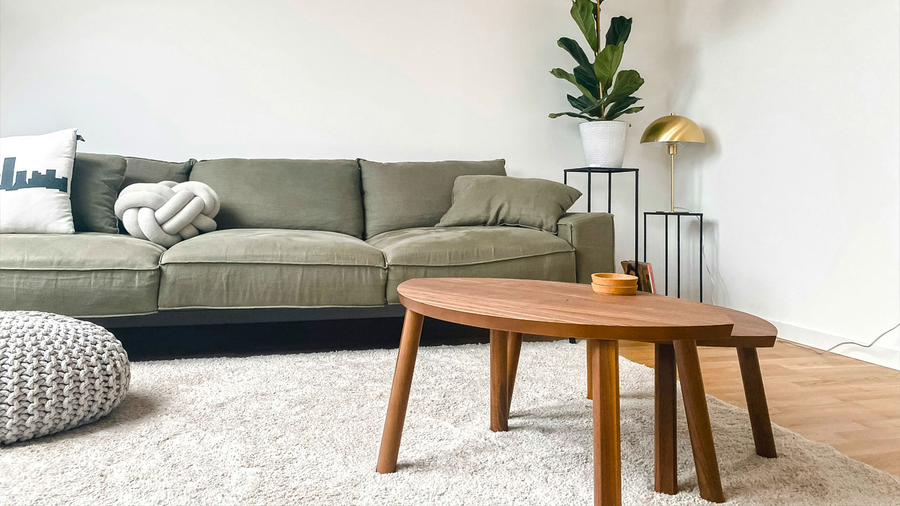 Living room sofa with a table Living room sofa with a table
